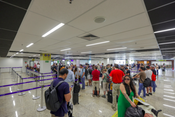 Aeroporto de Foz cresce 10% em agosto e soma quase 200 mil passageiros