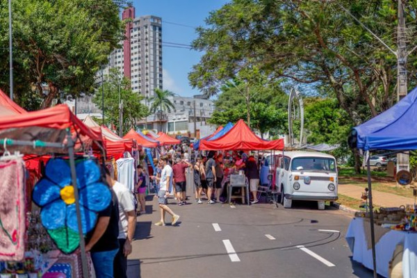 Feirinha da JK terá edição de Páscoa com programação especial no fim de semana