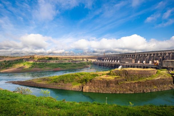 Itaipu atinge 81% de aprovação e registra maior índice da história no Paraná