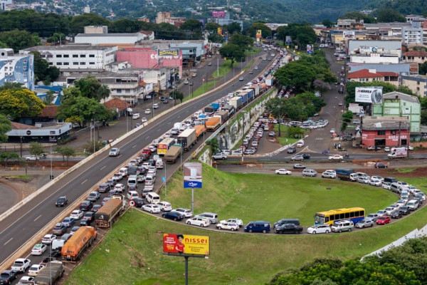 Lojas do Paraguai esperam grande movimento no Sábado de Aleluia