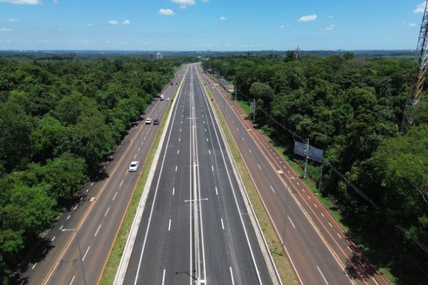 Governador Ratinho Junior libera trecho da Rodovia das Cataratas nesta quinta-feira