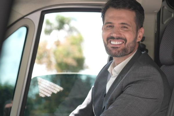 Bom Dia Paraná estreia quadro com telejornal ao vivo direto das ruas de Foz do Iguaçu